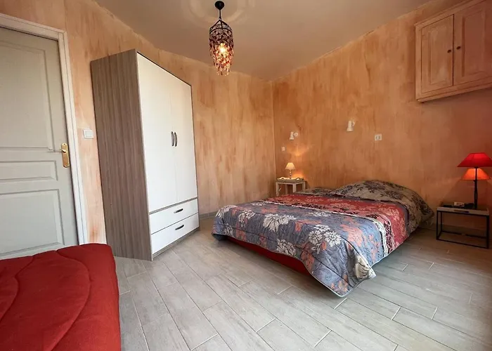 Grande Maison Familiale Calme, 5 Pieces, 10 Couchages, & Jardin, Le - Fr-1-246a-153 Ferienhaus