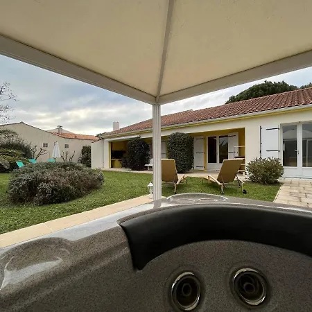 Grande Maison Familiale Calme, 5 Pieces, 10 Couchages, Spa & Jardin, Le Grand-Village-Plage - Fr-1-246A-153 * Grand-Village-Plage