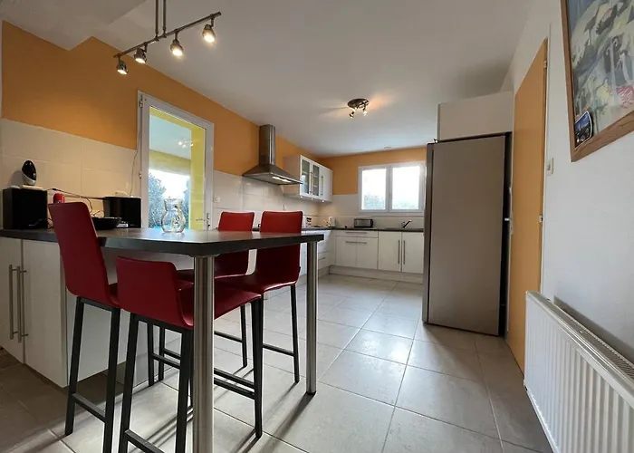 Grande Maison Familiale Calme, 5 Pieces, 10 Couchages, & Jardin, Le - Fr-1-246a-153 Grand-Village-Plage