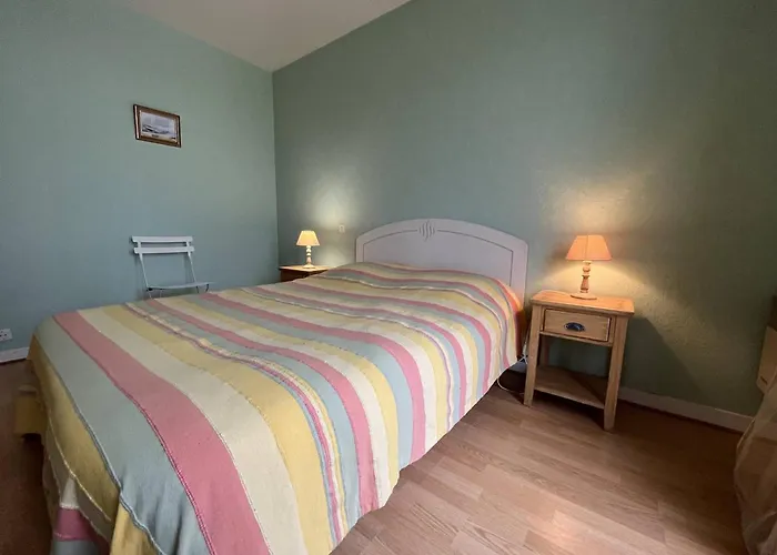 Сasa de vacaciones Grande Maison Familiale Calme, 5 Pieces, 10 Couchages, & Jardin, Le - Fr-1-246a-153 *